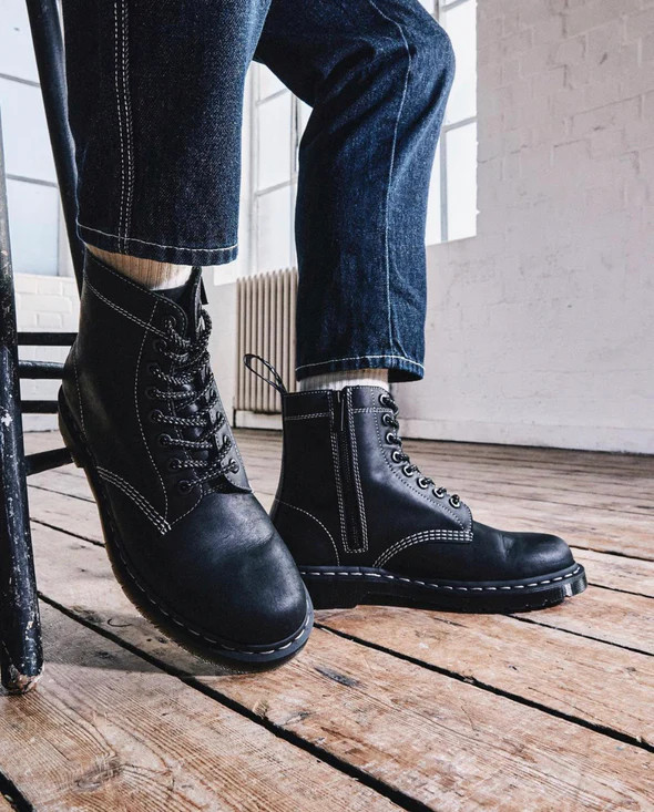 1460 Pascal Zip Leather Lace Up Boots